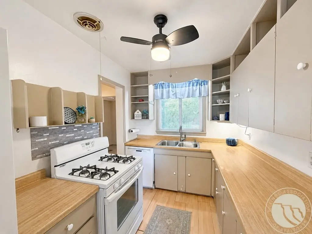 1105 N 23rd Street Billings MT 59101