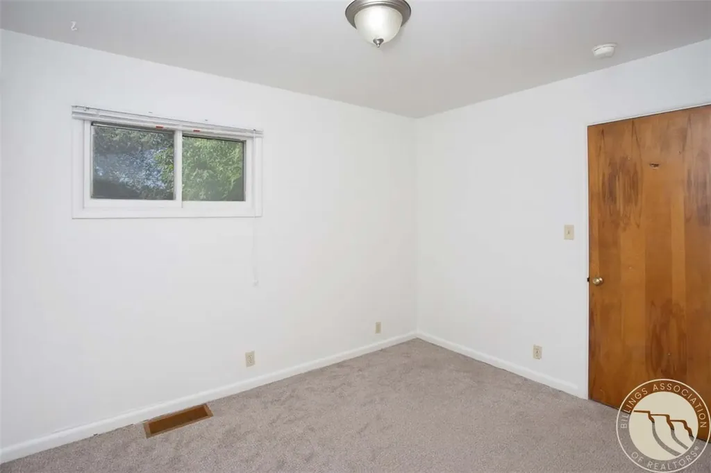 916 & 916 1/2 Howard Avenue Billings MT 59101