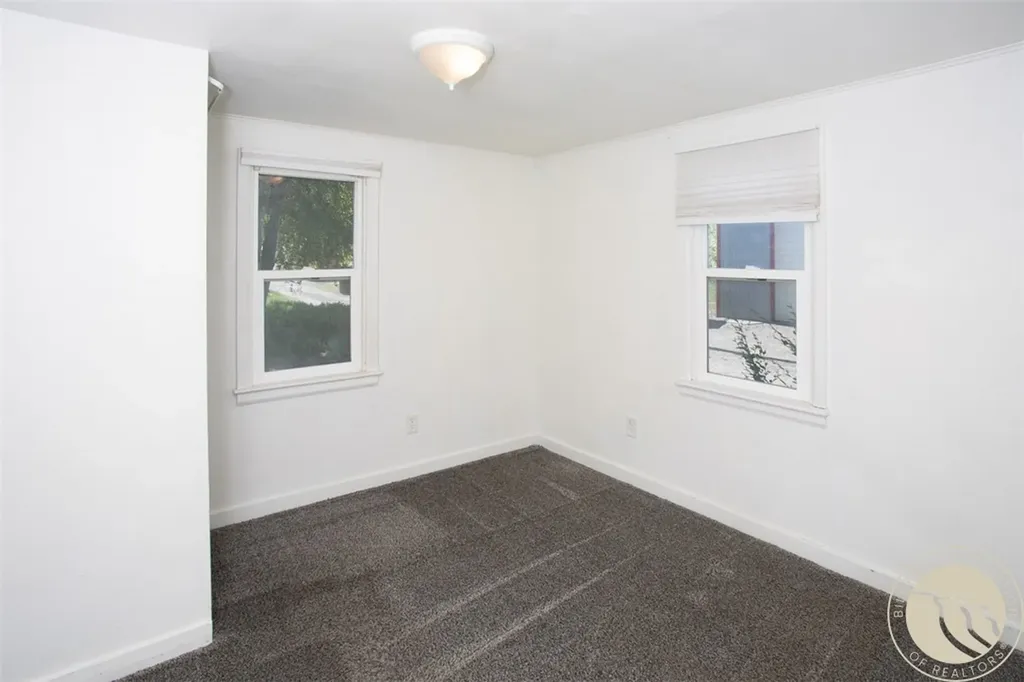 916 & 916 1/2 Howard Avenue Billings MT 59101