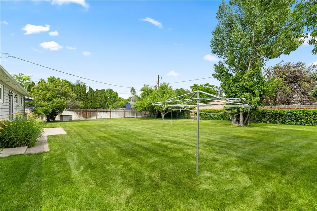 1833 Dogwood Drive Billings MT 59105