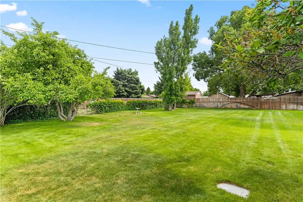 1833 Dogwood Drive Billings MT 59105
