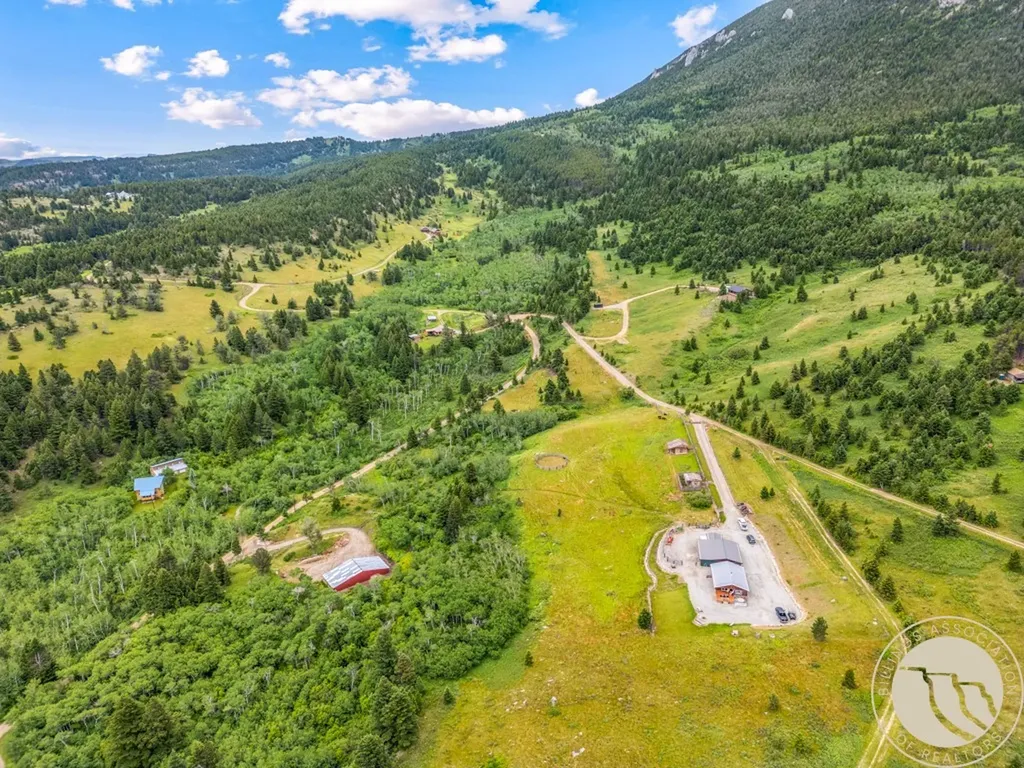 24 Sioux Trail Nye MT 59061