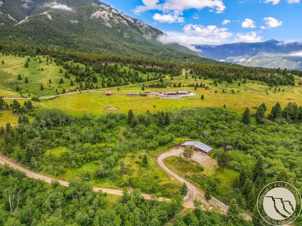 24 Sioux Trail Nye MT 59061