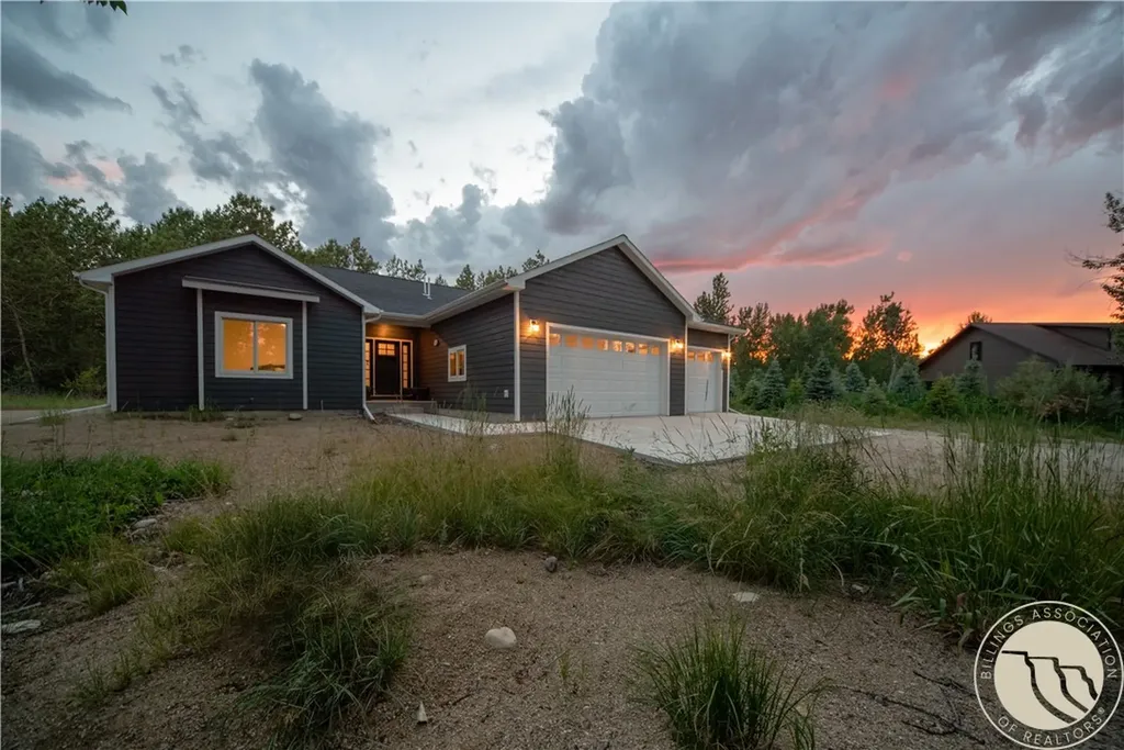 2431 Woodlands Red Lodge MT 59068