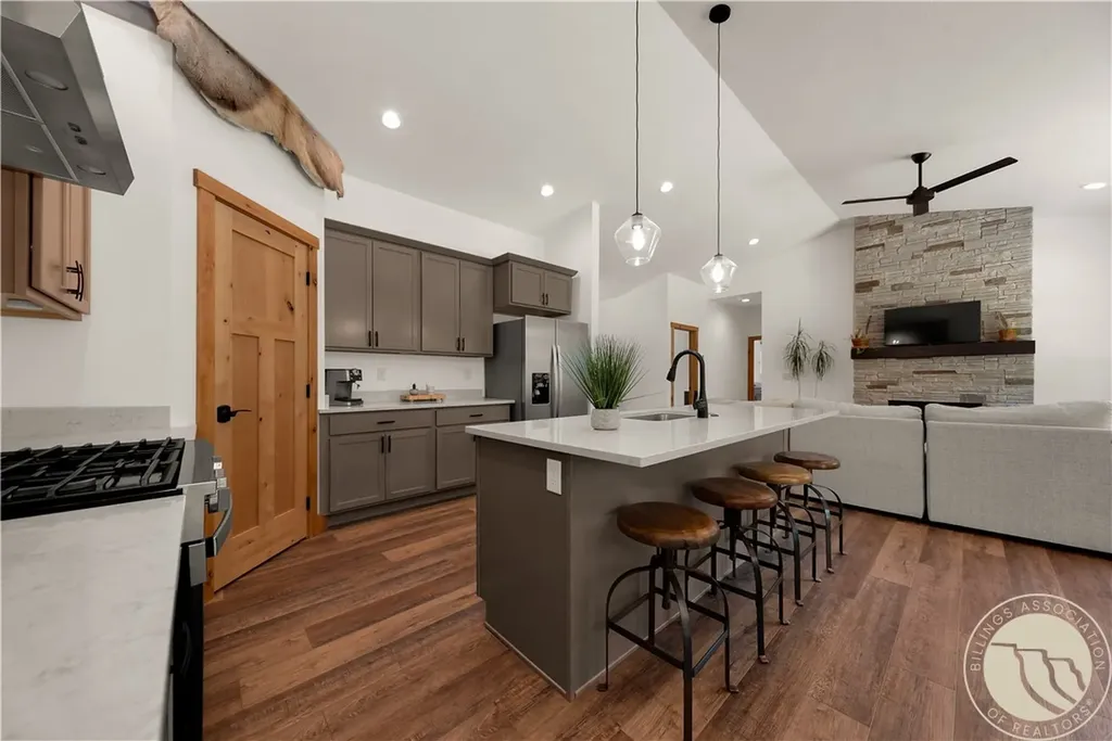 2431 Woodlands Red Lodge MT 59068