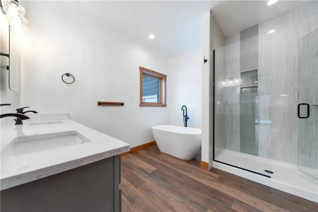 2431 Woodlands Red Lodge MT 59068