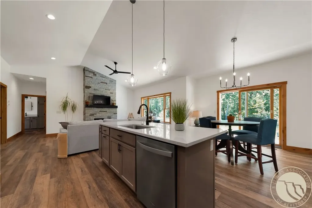 2431 Woodlands Red Lodge MT 59068