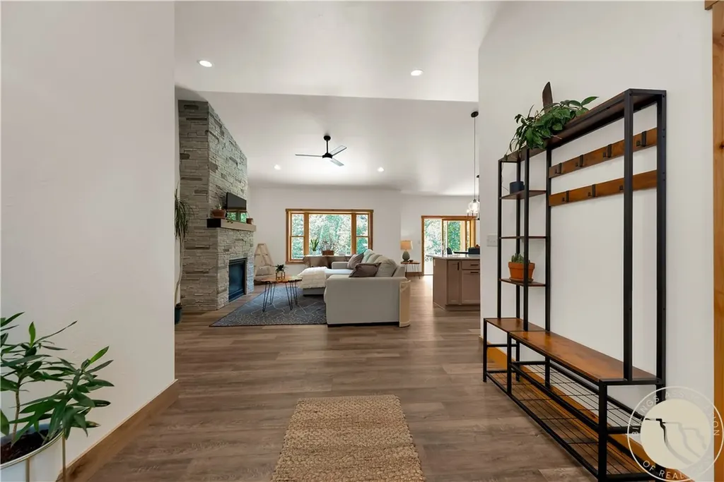 2431 Woodlands Red Lodge MT 59068