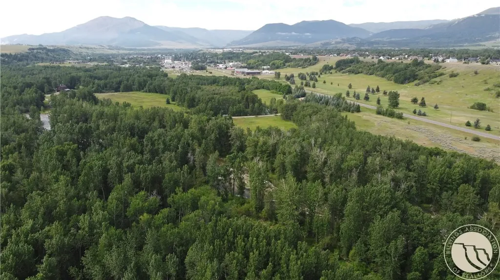 2431 Woodlands Red Lodge MT 59068