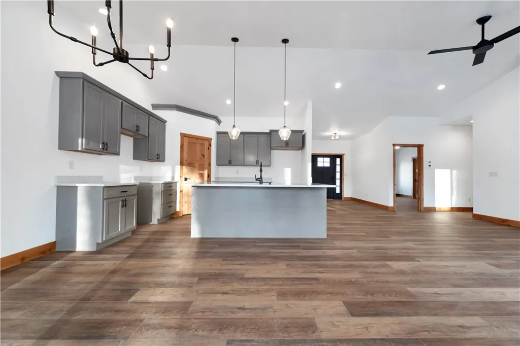 2431 Woodlands Red Lodge MT 59068