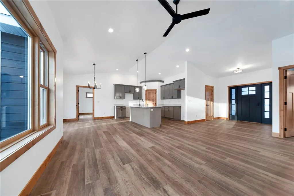 2431 Woodlands Red Lodge MT 59068