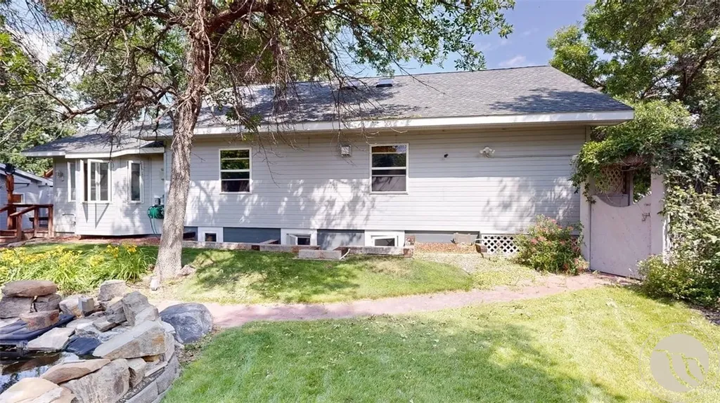813 E 4th Street Laurel MT 59044