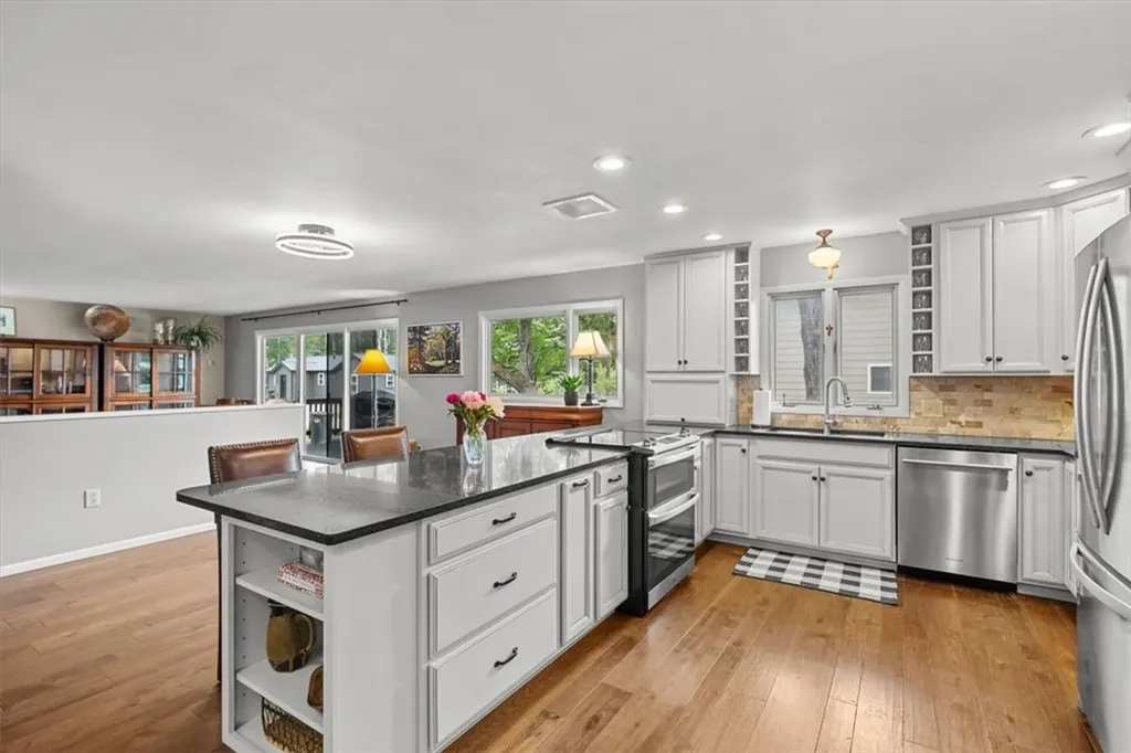 906 S Adams Avenue Red Lodge MT 59068