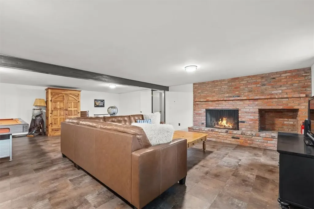 906 S Adams Avenue Red Lodge MT 59068