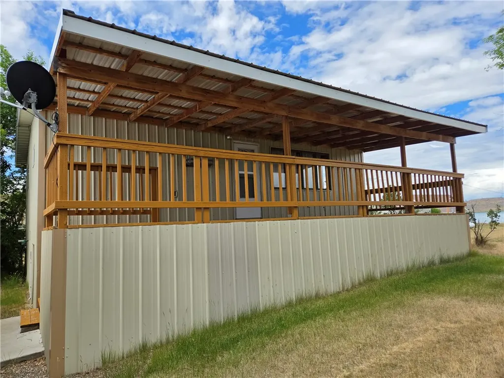 46 Upper Reservoir Lane Shawmut MT 59078