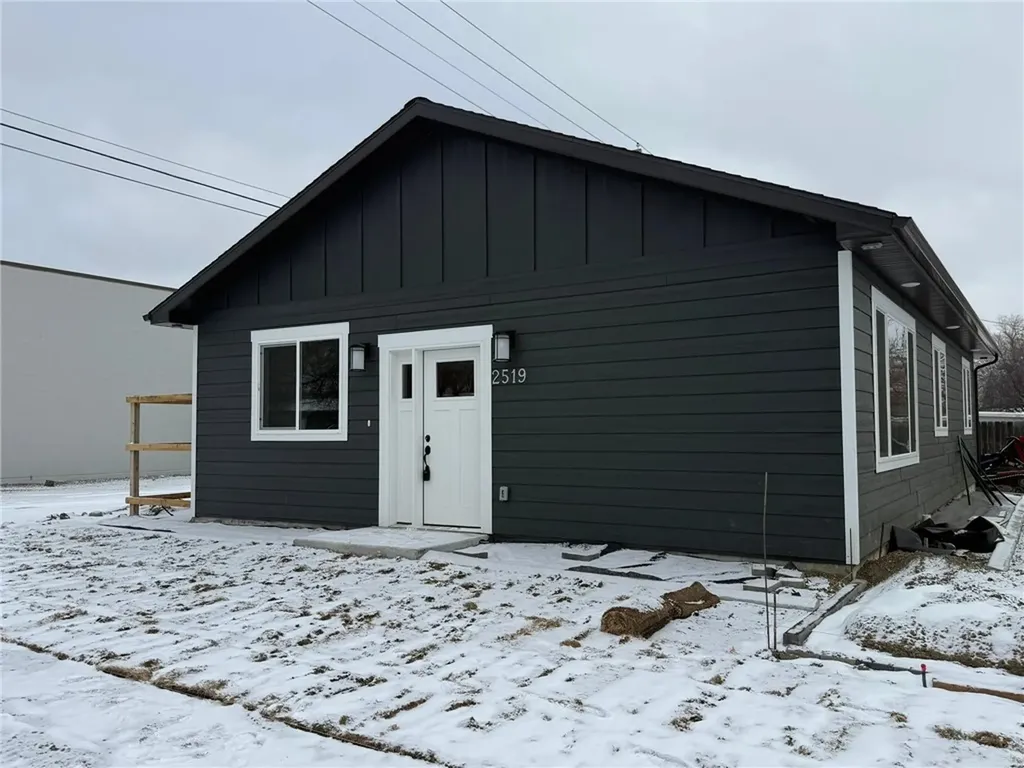 2517 Arnold Lane Billings MT 59102