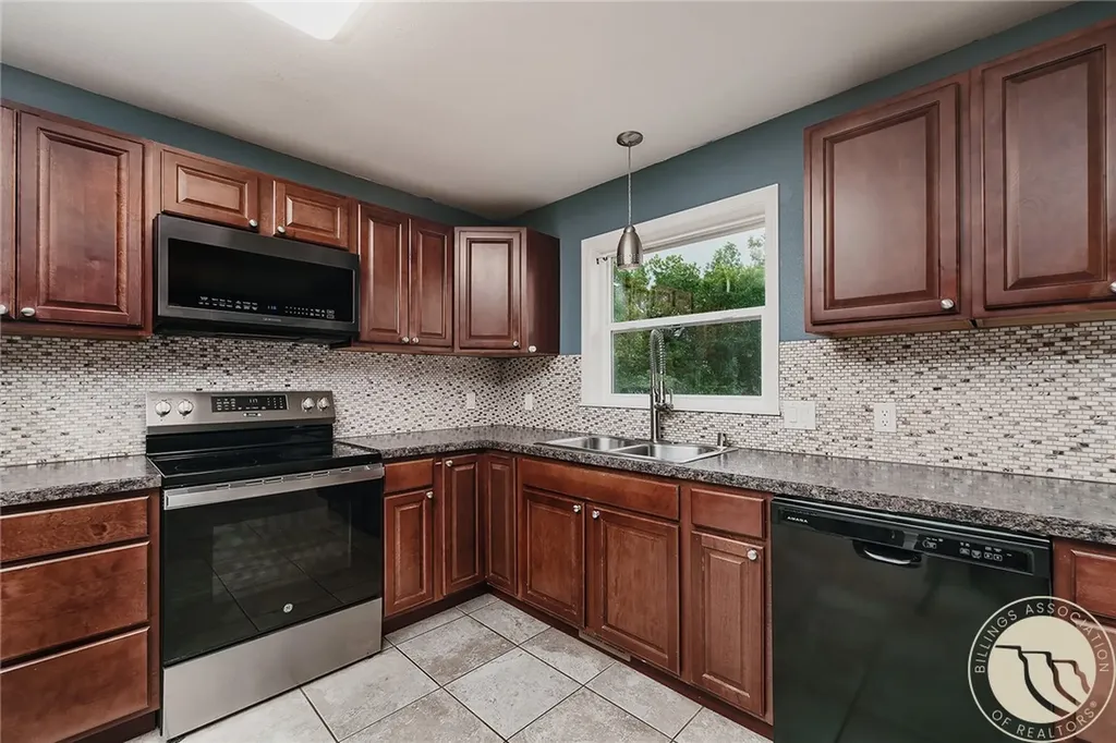 1315 Breeds Hill Street Billings MT 59105