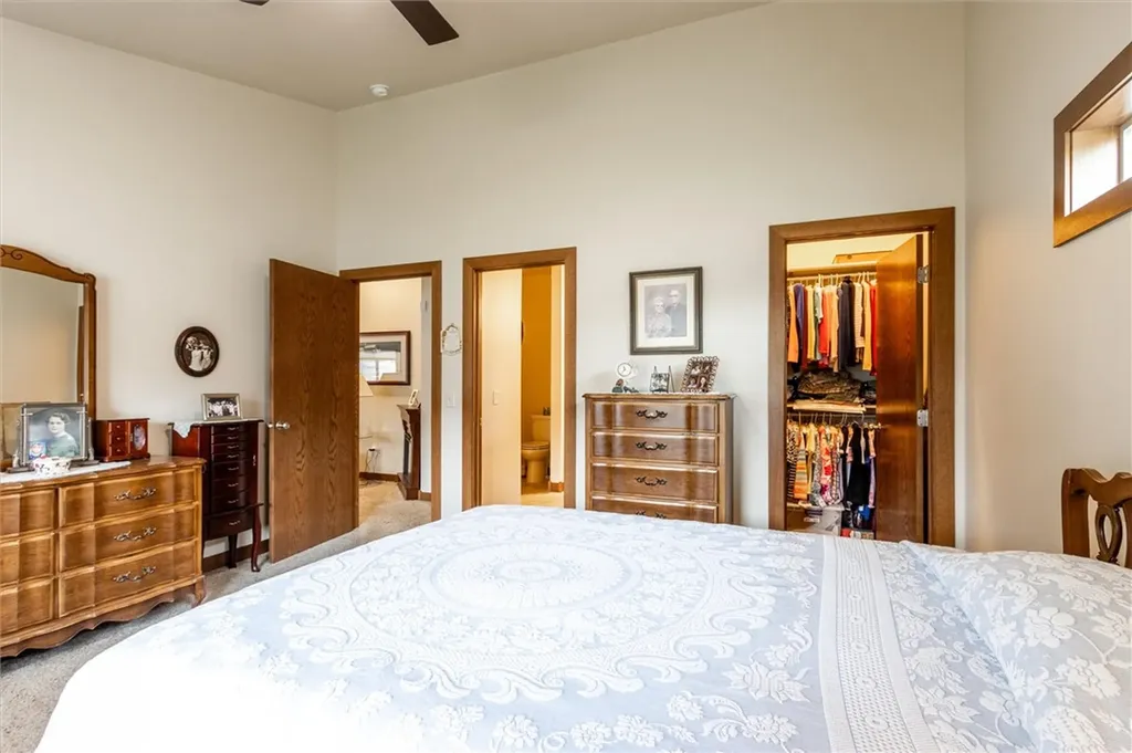 5933 Foxtail W Billings MT 59106