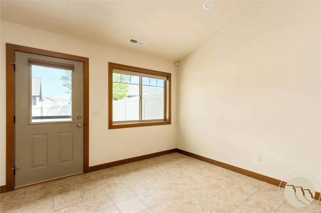 5933 Foxtail W Billings MT 59106