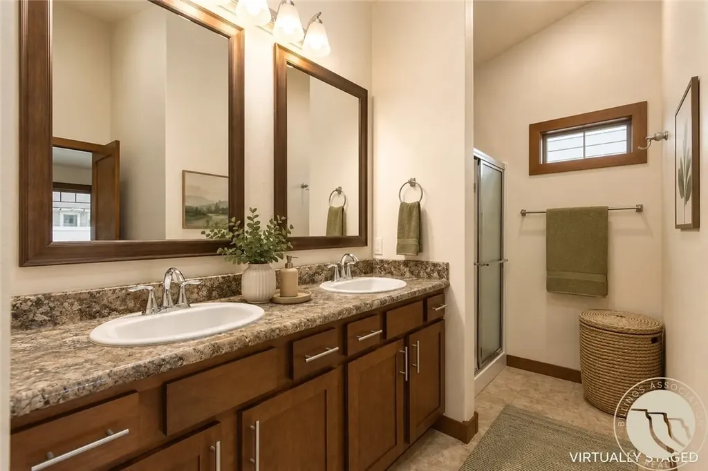 5933 Foxtail W Billings MT 59106