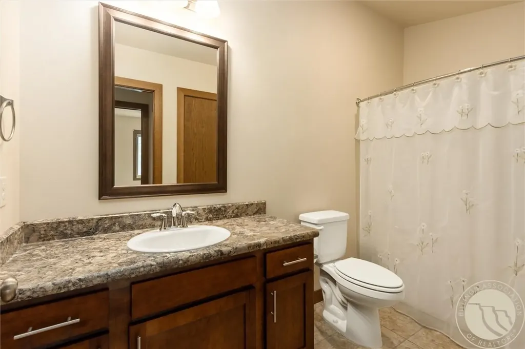 5933 Foxtail W Billings MT 59106