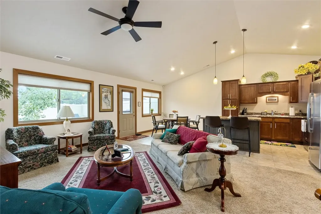 5933 Foxtail W Billings MT 59106