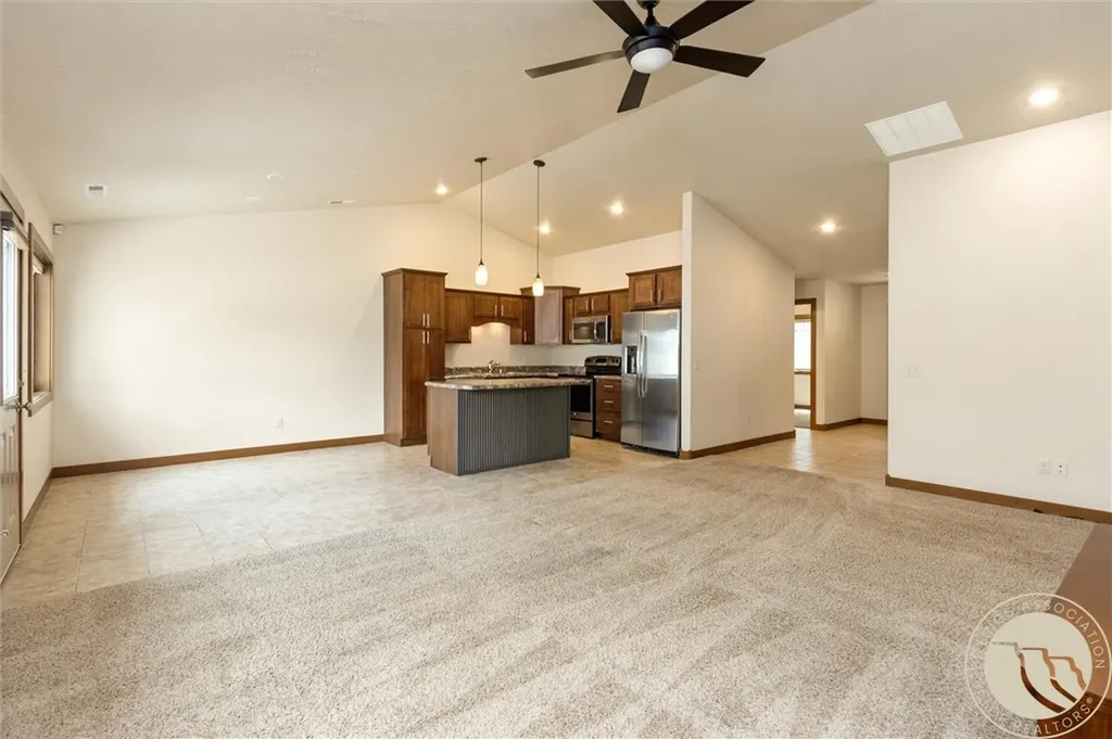 5933 Foxtail W Billings MT 59106