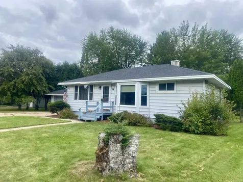 39 S Erie Street Aurora MN 55705