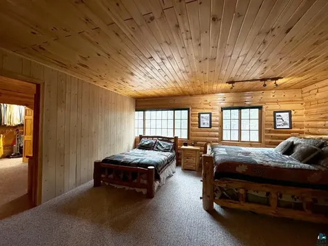 7236 Far North Road Orr MN 55771