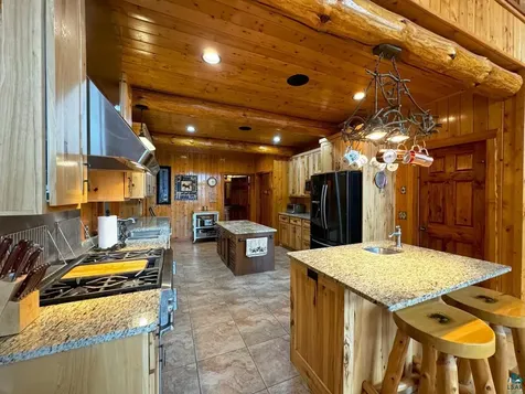 7236 Far North Road Orr MN 55771