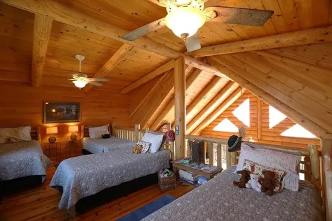 3165 Randa Road Cook MN 55771