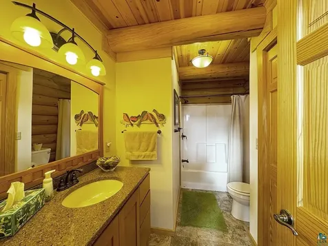 3165 Randa Road Cook MN 55771