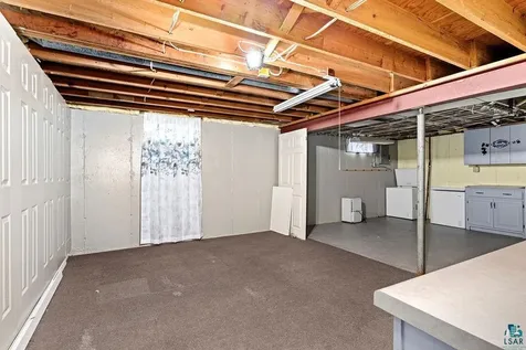 33 Nelson Drive Silver Bay MN 55614