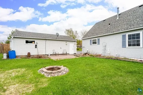 33 Nelson Drive Silver Bay MN 55614