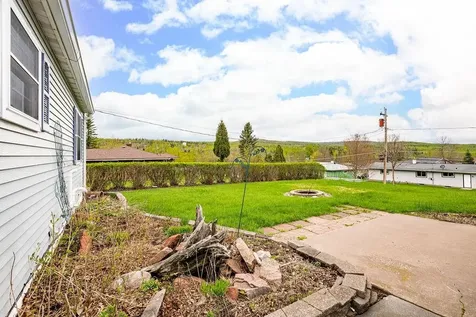 33 Nelson Drive Silver Bay MN 55614