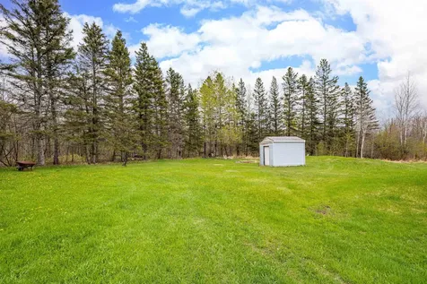 6242 Highway 1 Silver Bay MN 55614