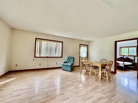 6242 Highway 1 Silver Bay MN 55614