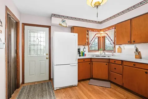 6242 Highway 1 Silver Bay MN 55614