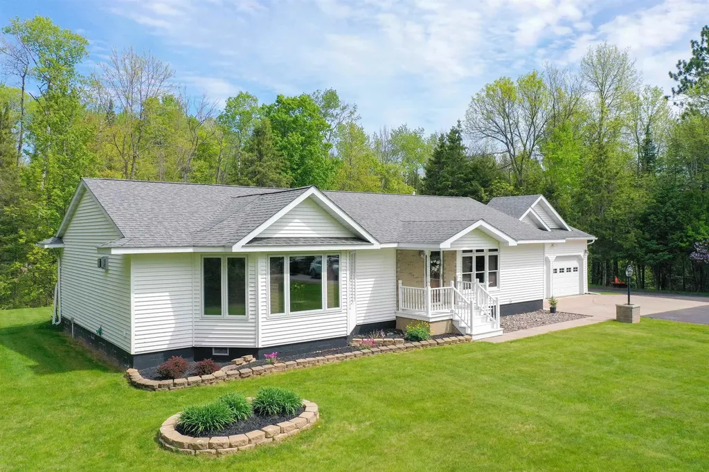 23920 Us Highway 2 Ashland WI 54806