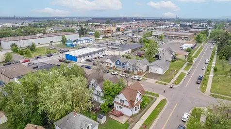 30 N 25th Avenue W Duluth MN 55806