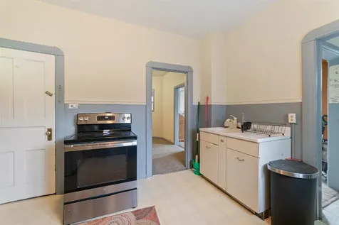 30 N 25th Avenue W Duluth MN 55806
