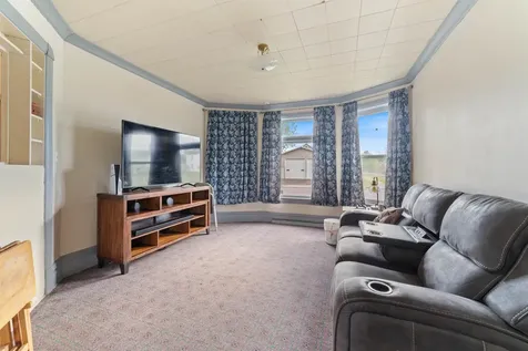 30 N 25th Avenue W Duluth MN 55806