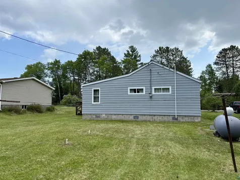 9724 Highway 1 Isabella MN 55607