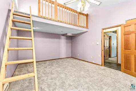 15 Vermillion Street Carlton MN 55718