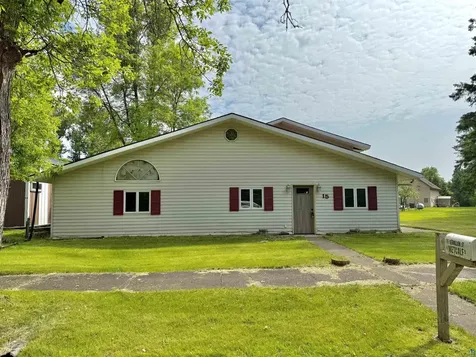 15 Vermillion Street Carlton MN 55718