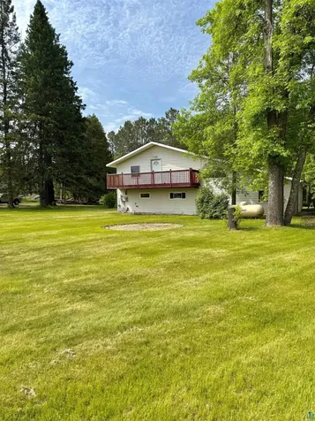 15 Vermillion Street Carlton MN 55718