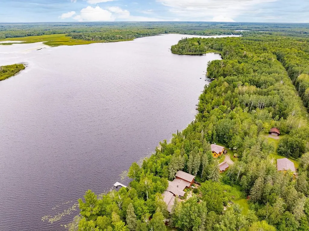 8639 S Strand Lake Road Cotton MN 55724