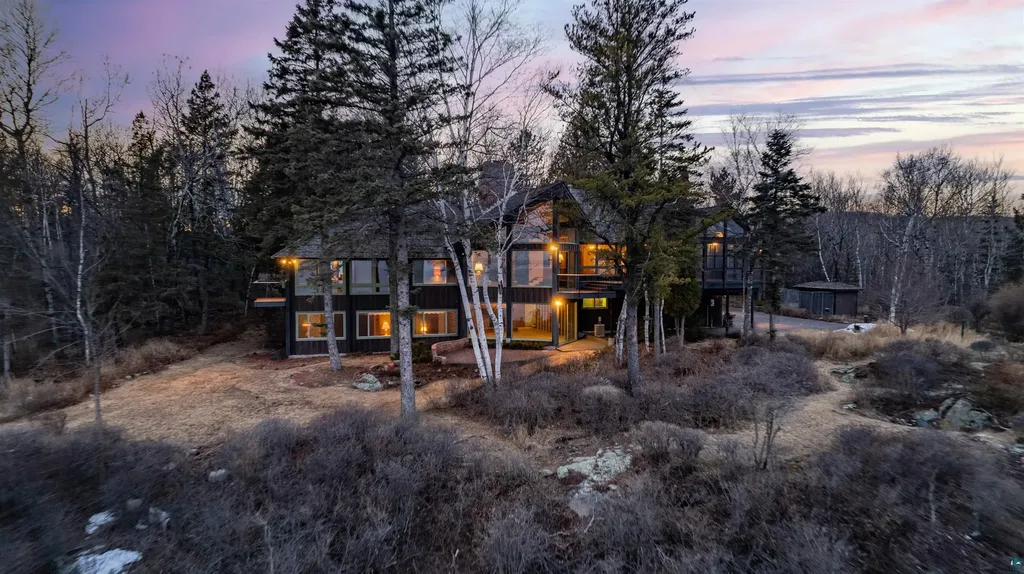 200 Misquah Road Duluth MN 55804