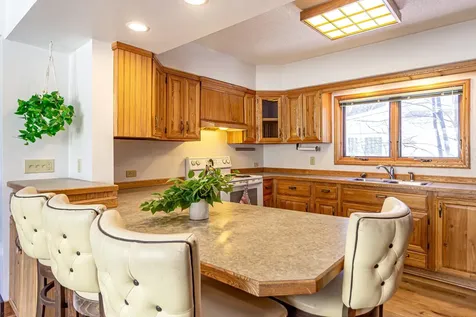 23 W Harvey Street Ely MN 55731