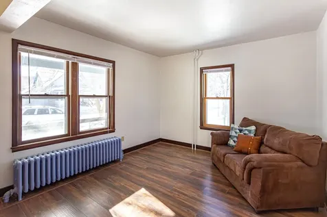 23 W Harvey Street Ely MN 55731